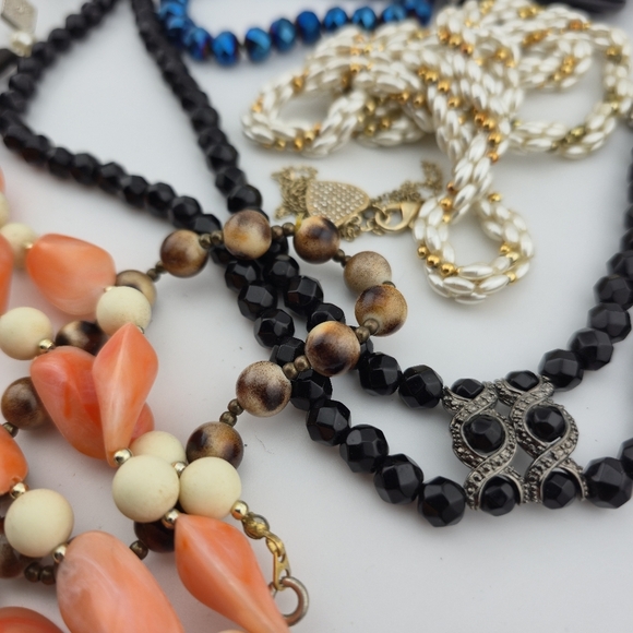 Mystery Jewelry Lot – Exactly as Pictured – Vintage & Modern Mix - Picture 2 of 4